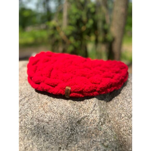 Handcrafted Cat Bed Pet Bed Small Dog Bed Biscuit Dough - Picture 1 of 3